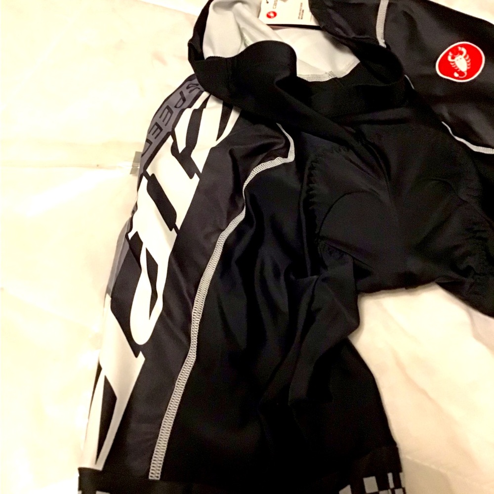 Bike riding shorts